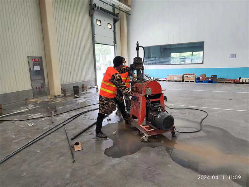 夏邑厂房地面下沉塌陷注浆加固施工